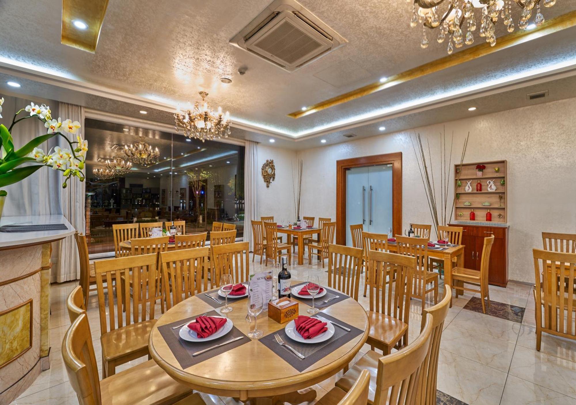 Bcons Riverside Hotel Binh Duong Thu Dau Mot Εξωτερικό φωτογραφία
